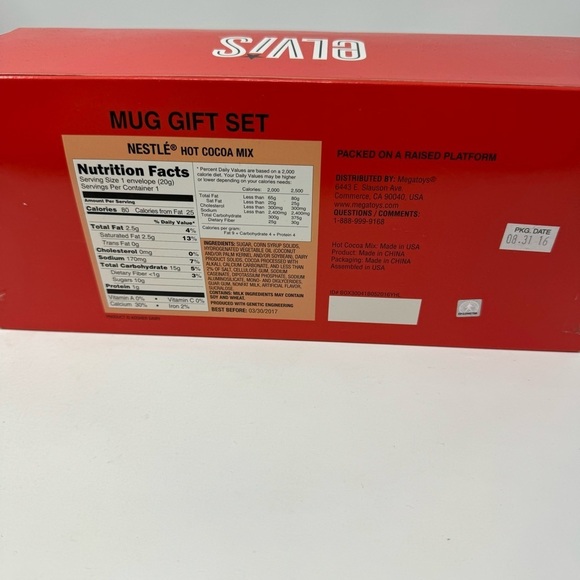 Elvis In Concert Set Of 2 Mugs New in Box - Picture 4 of 8